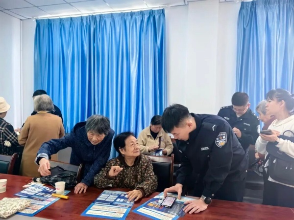 右下_副本.jpg