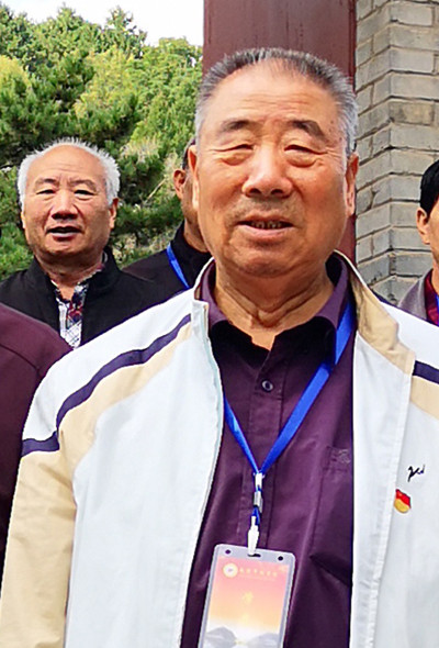 08eb587634e84b9e914301255e7c4977.jpg 1王养林照片.jpg